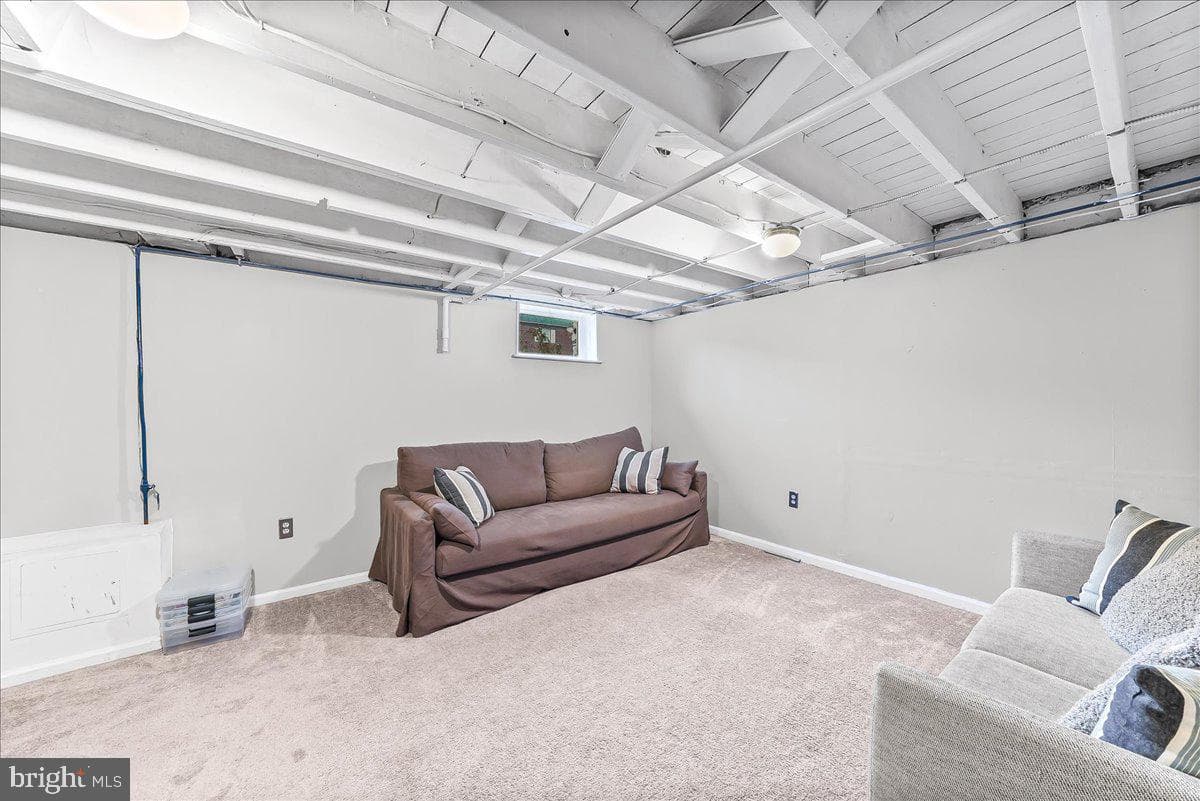 408 Carlisle Avenue photo 14