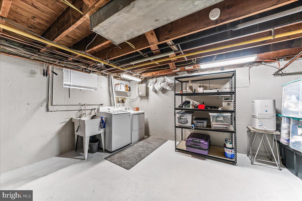 408 Carlisle Avenue photo 15