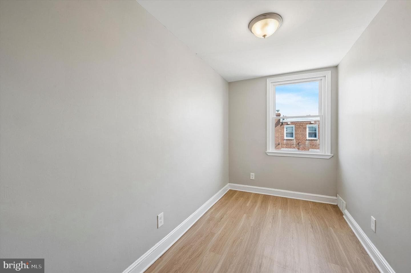 306 Pine Street photo 17