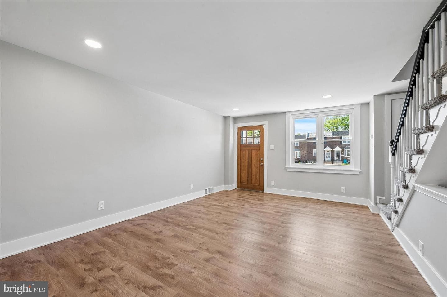 306 Pine Street photo 5