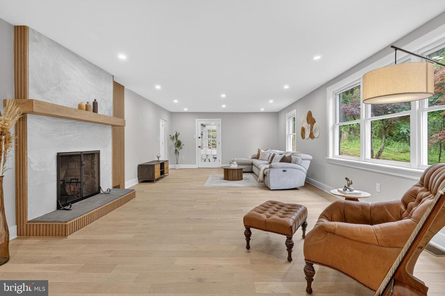 135 Bryn Mawr Avenue photo 3