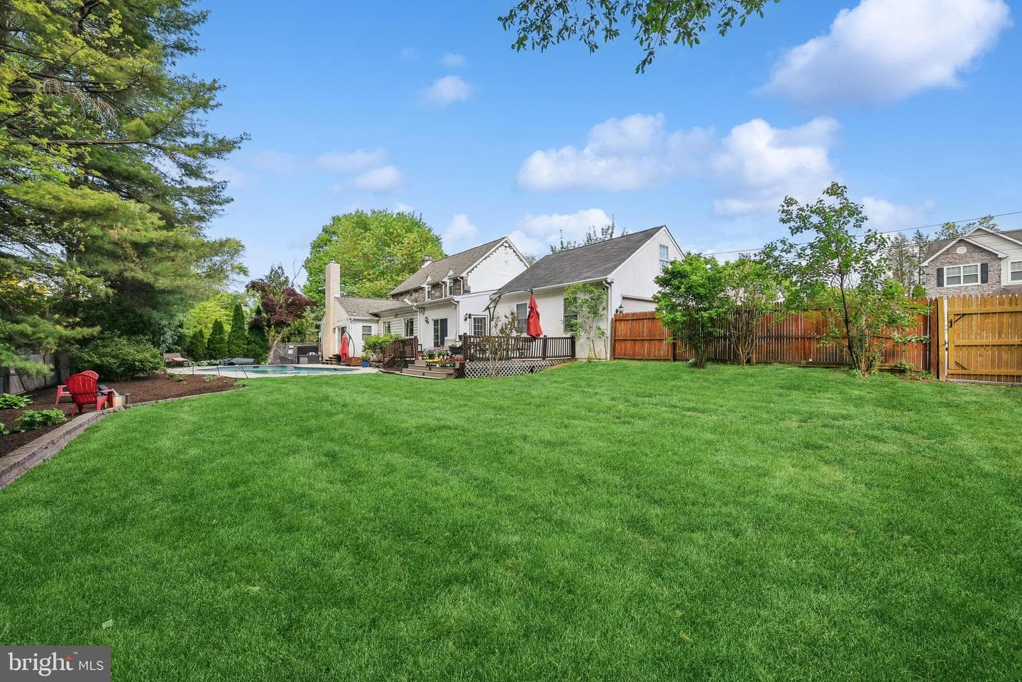 212 E Woodland Avenue photo 38