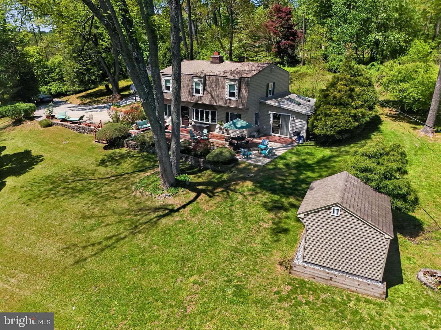 1231 Robin Hill Road photo 2