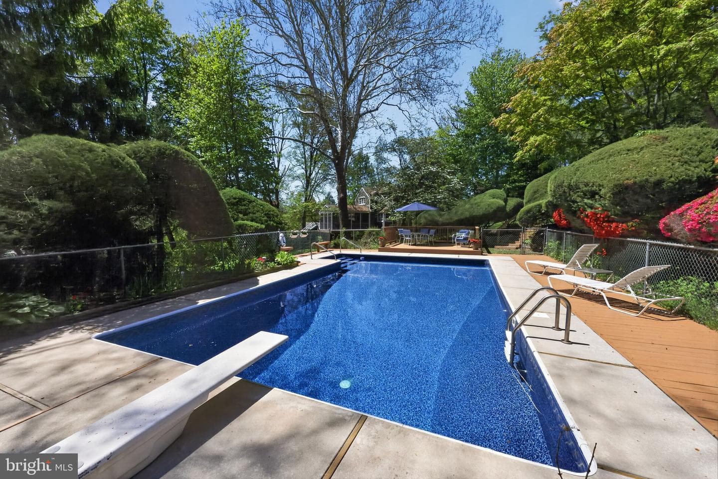1231 Robin Hill Road photo 3