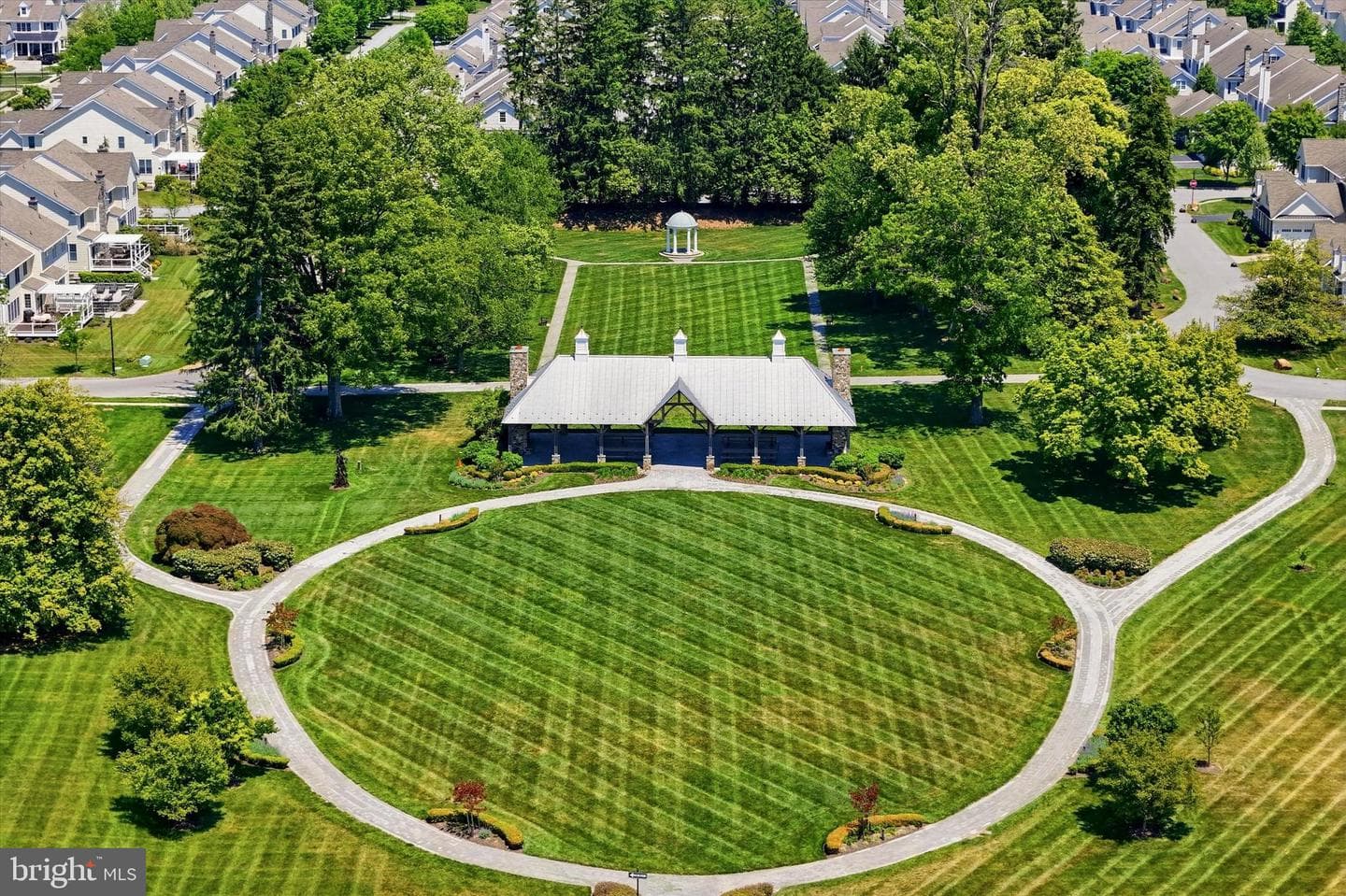 3702 Liseter Gardens photo 49