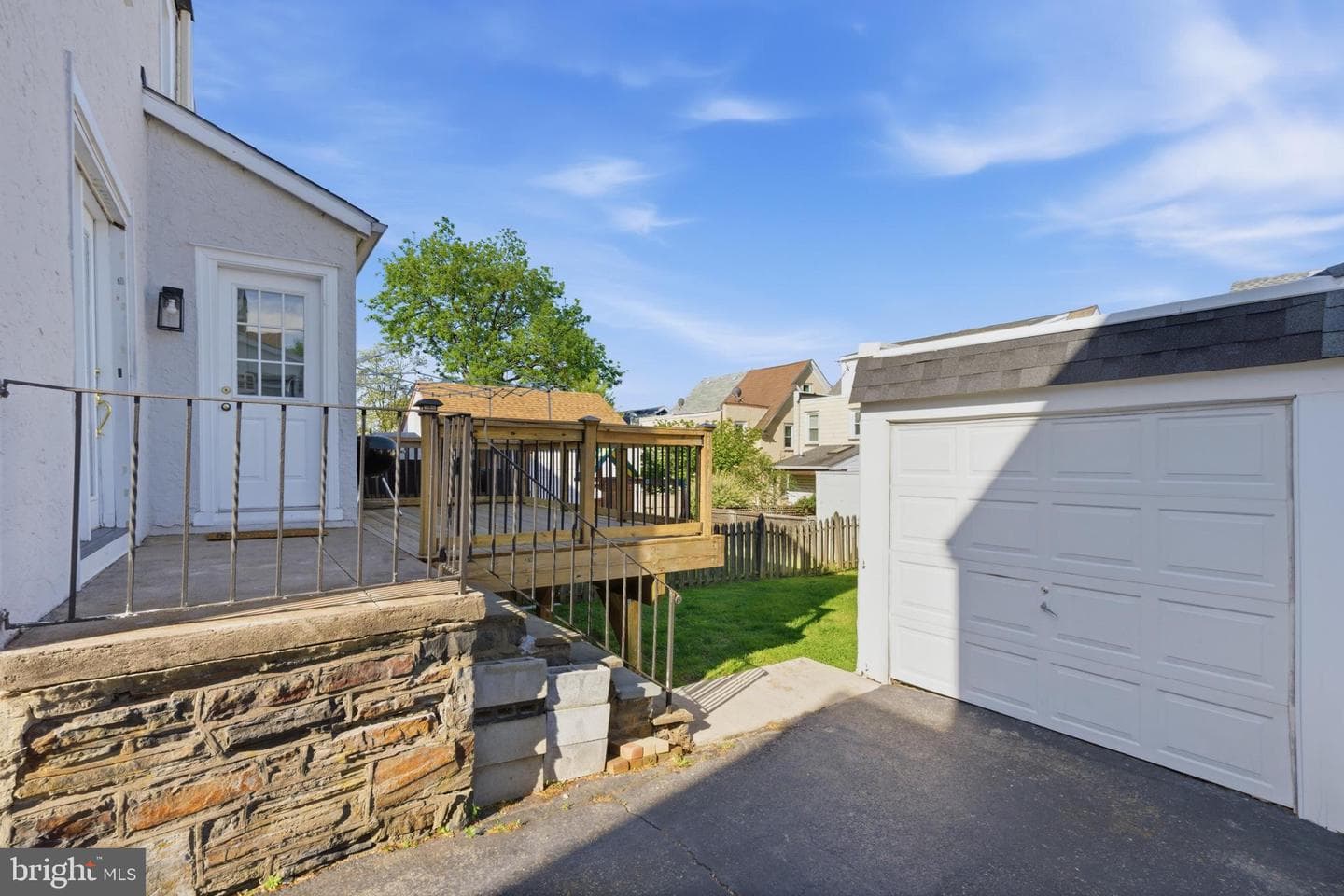 746 Oak View Road photo 29