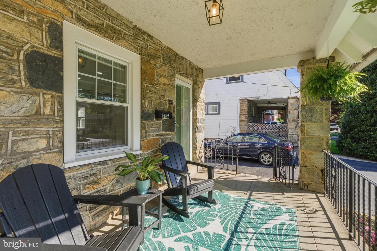 746 Oak View Road photo 3