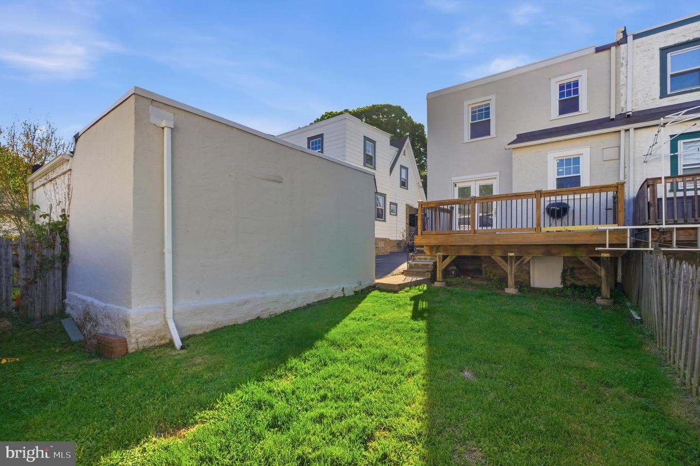 746 Oak View Road photo 33