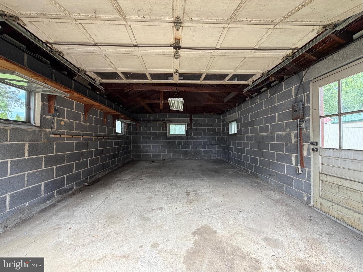 1404 Elmwood Avenue photo 112