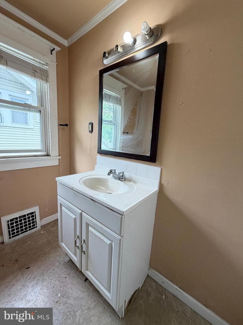1404 Elmwood Avenue photo 60