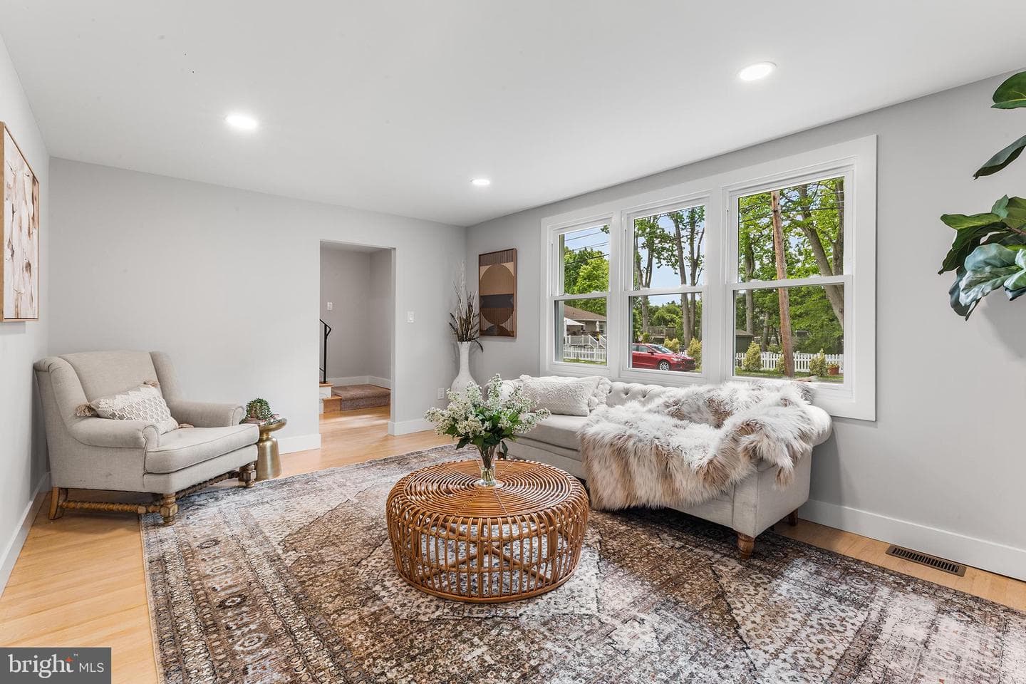 608 Hutchinson Terrace photo 8