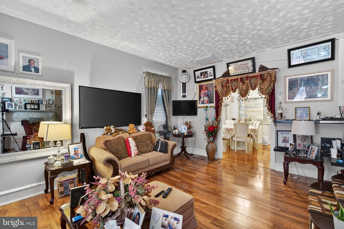 335 S 6th Street, Darby