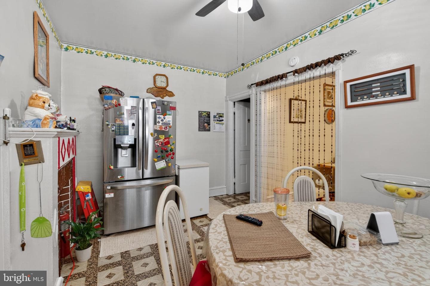 335 S 6th Street photo 5