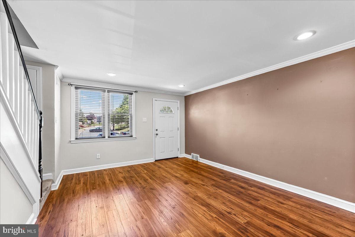 1160 Brookwood Lane photo 10
