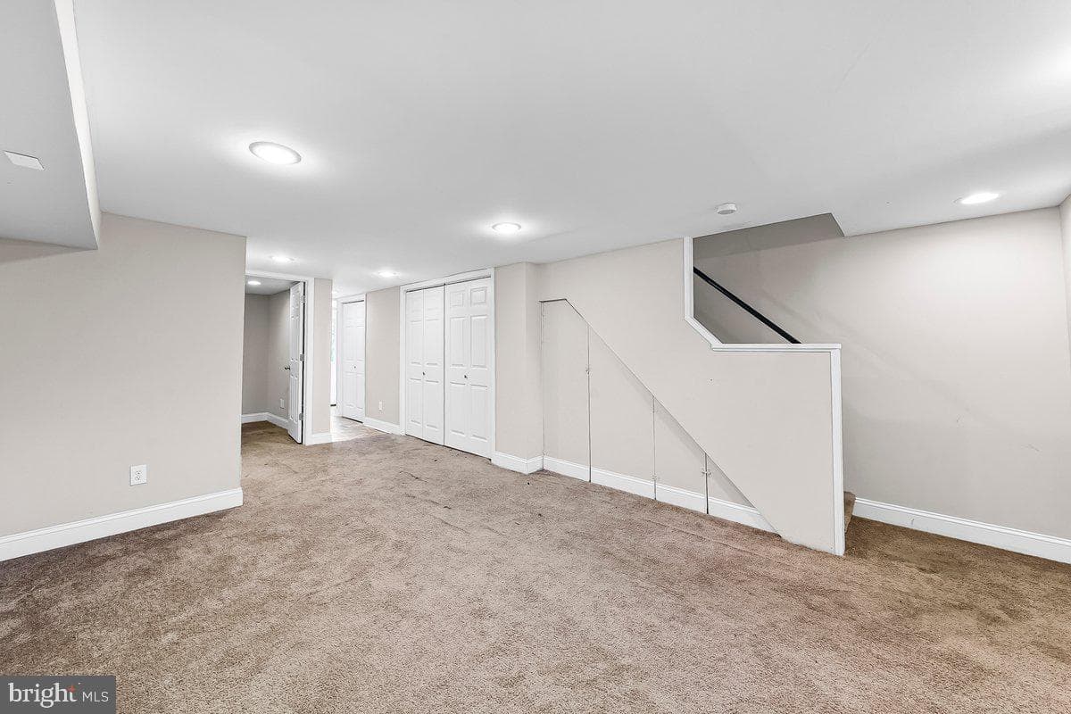 1160 Brookwood Lane photo 23