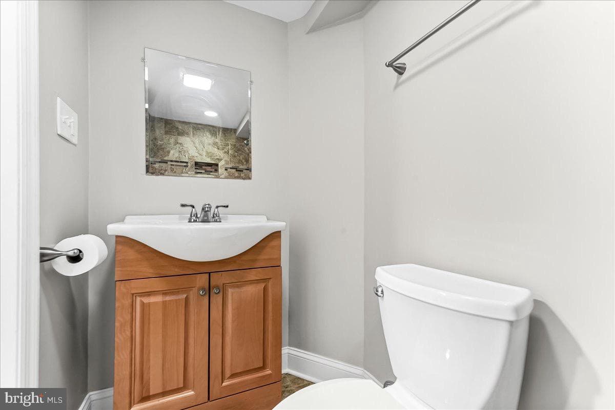 1160 Brookwood Lane photo 25