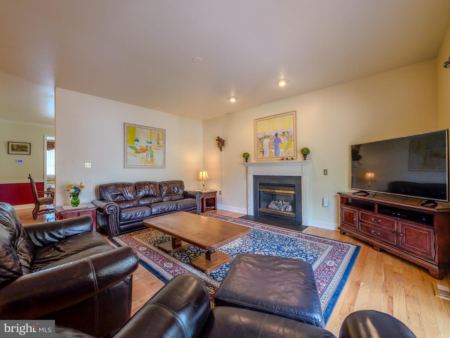 226 E Benedict Avenue photo 38