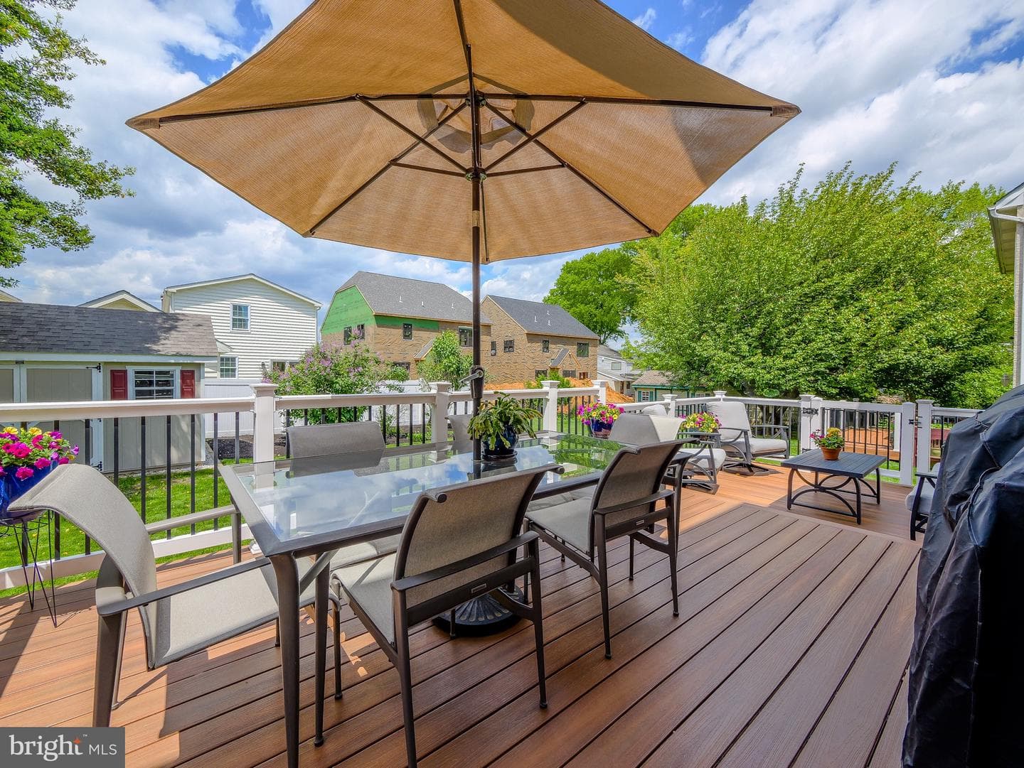 226 E Benedict Avenue photo 42