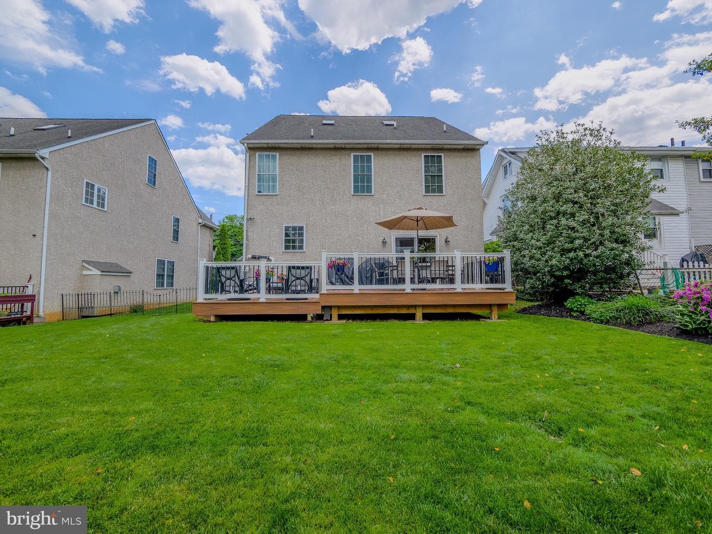 226 E Benedict Avenue photo 49