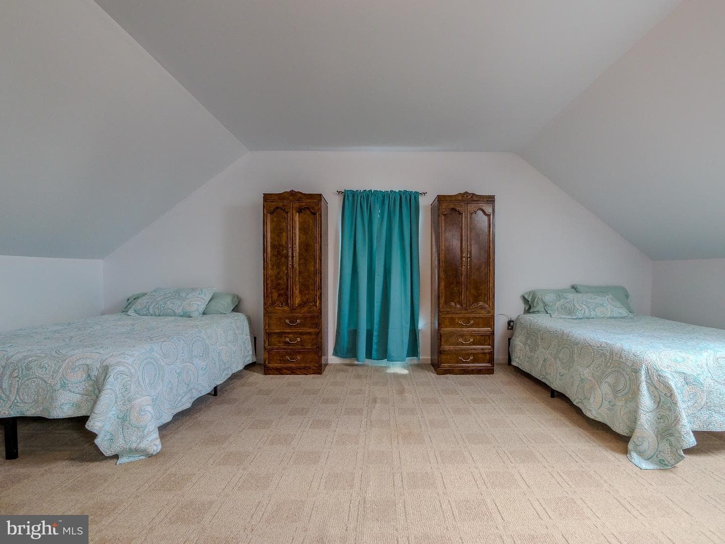 226 E Benedict Avenue photo 86