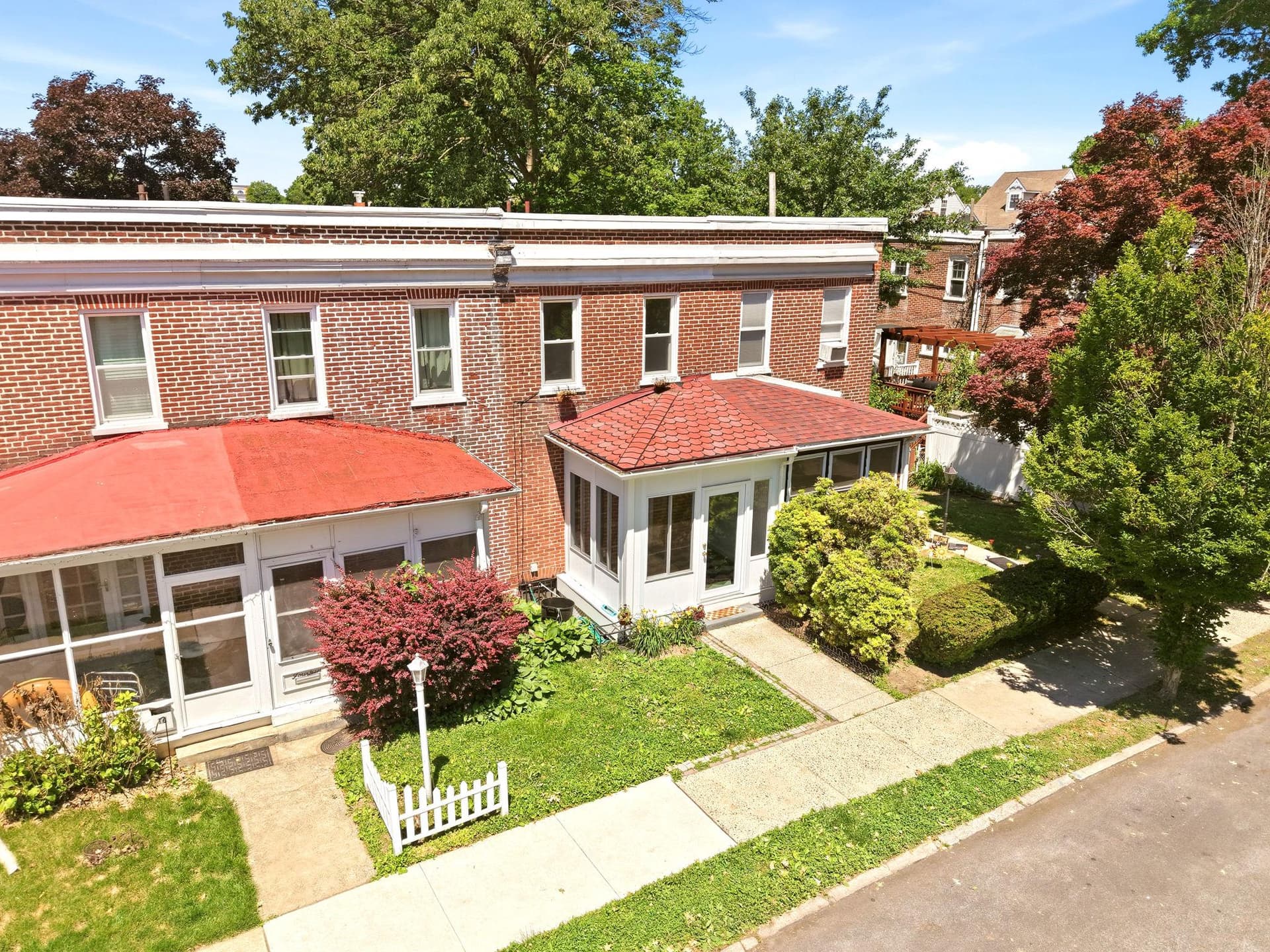 12 Manchester Avenue, Media