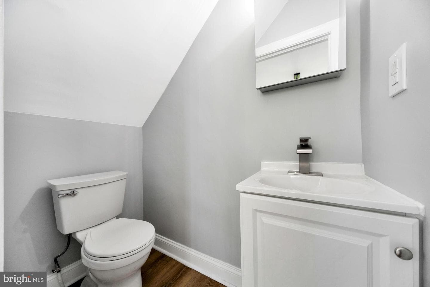 2448 Mansfield Avenue photo 14