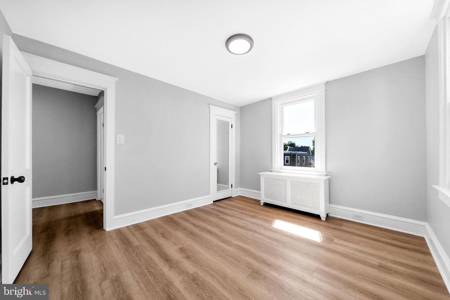 2448 Mansfield Avenue photo 20