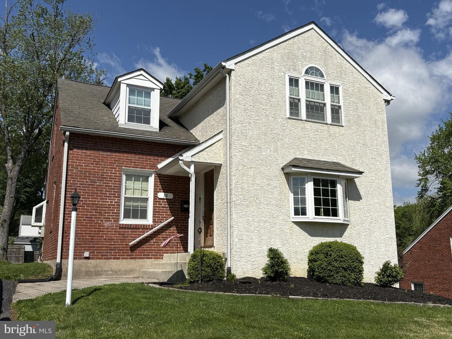 32 Radnor Drive photo 3