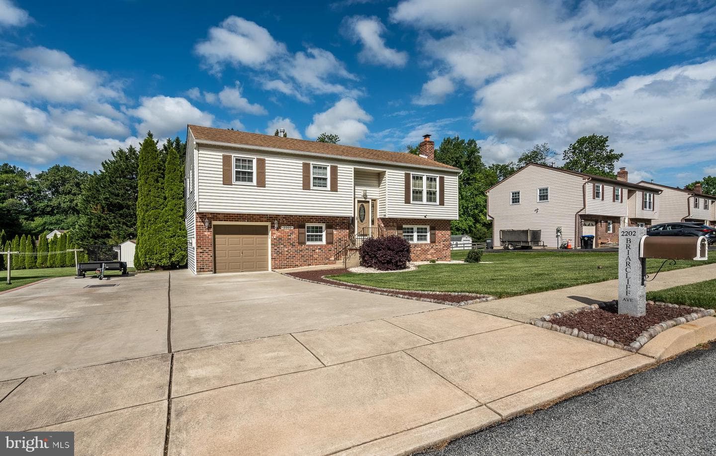 2202 Briarcliff Avenue photo 2
