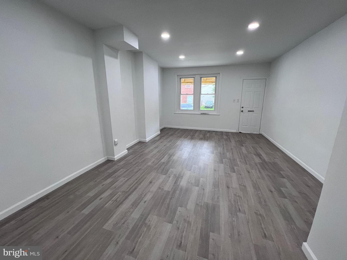 1026 Potter Street photo 3
