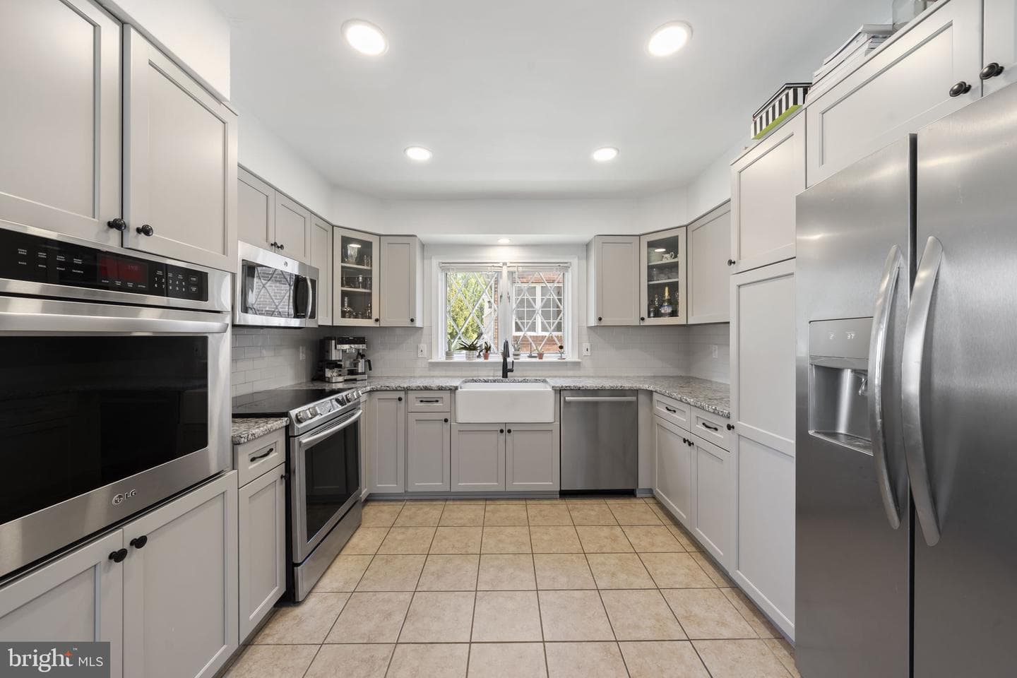 1405 Maryland Avenue photo 17