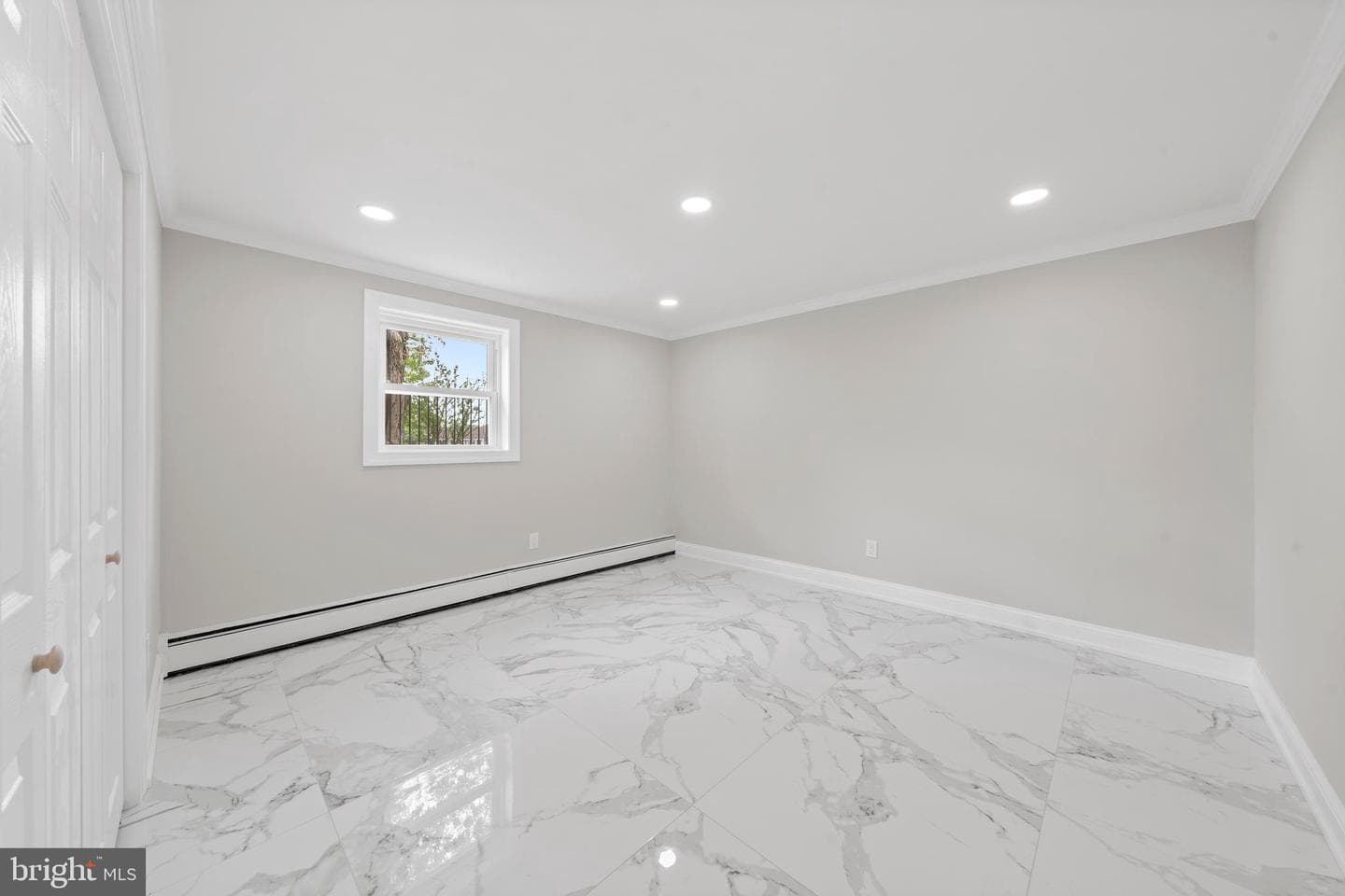 425 North Lane photo 35