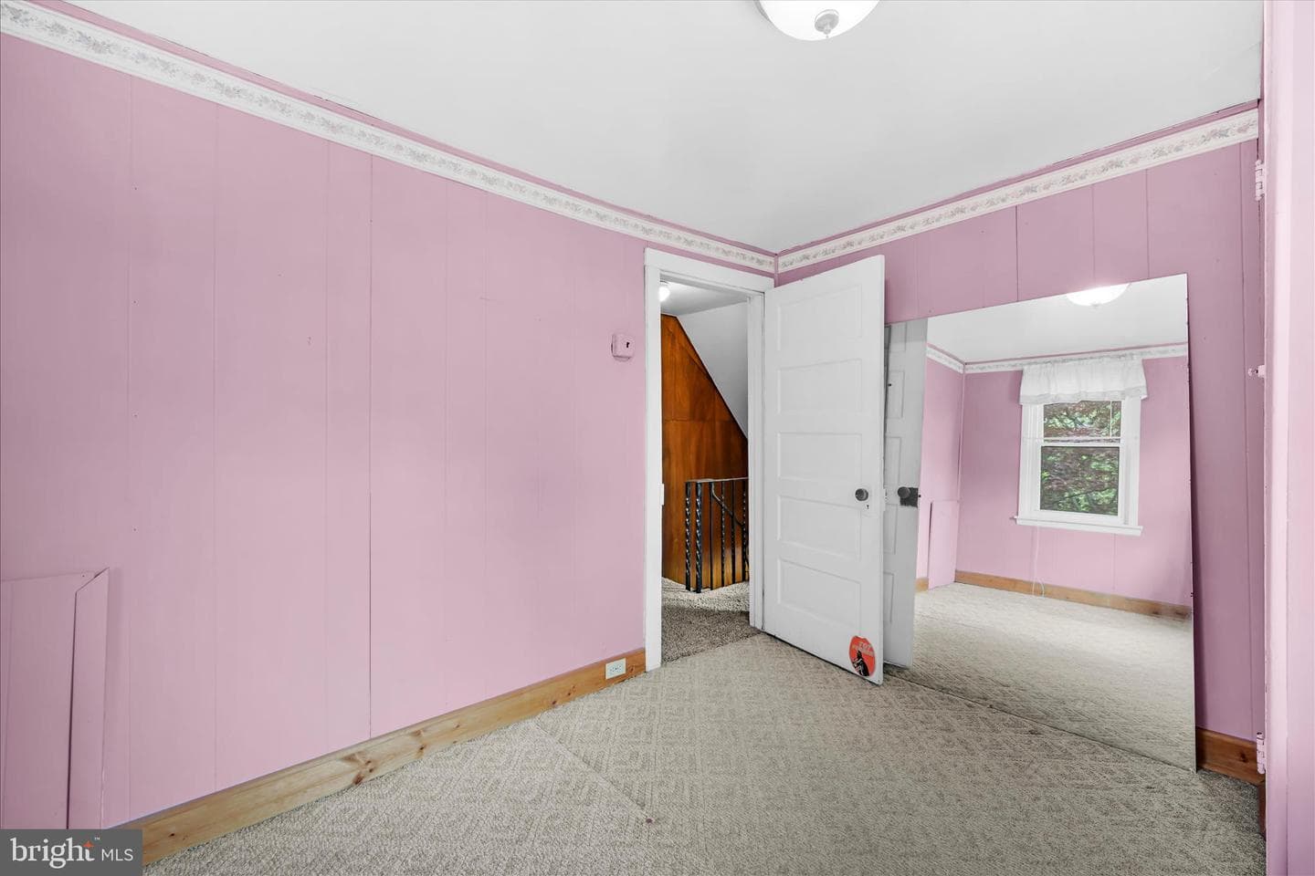 1666 Ward St photo 18
