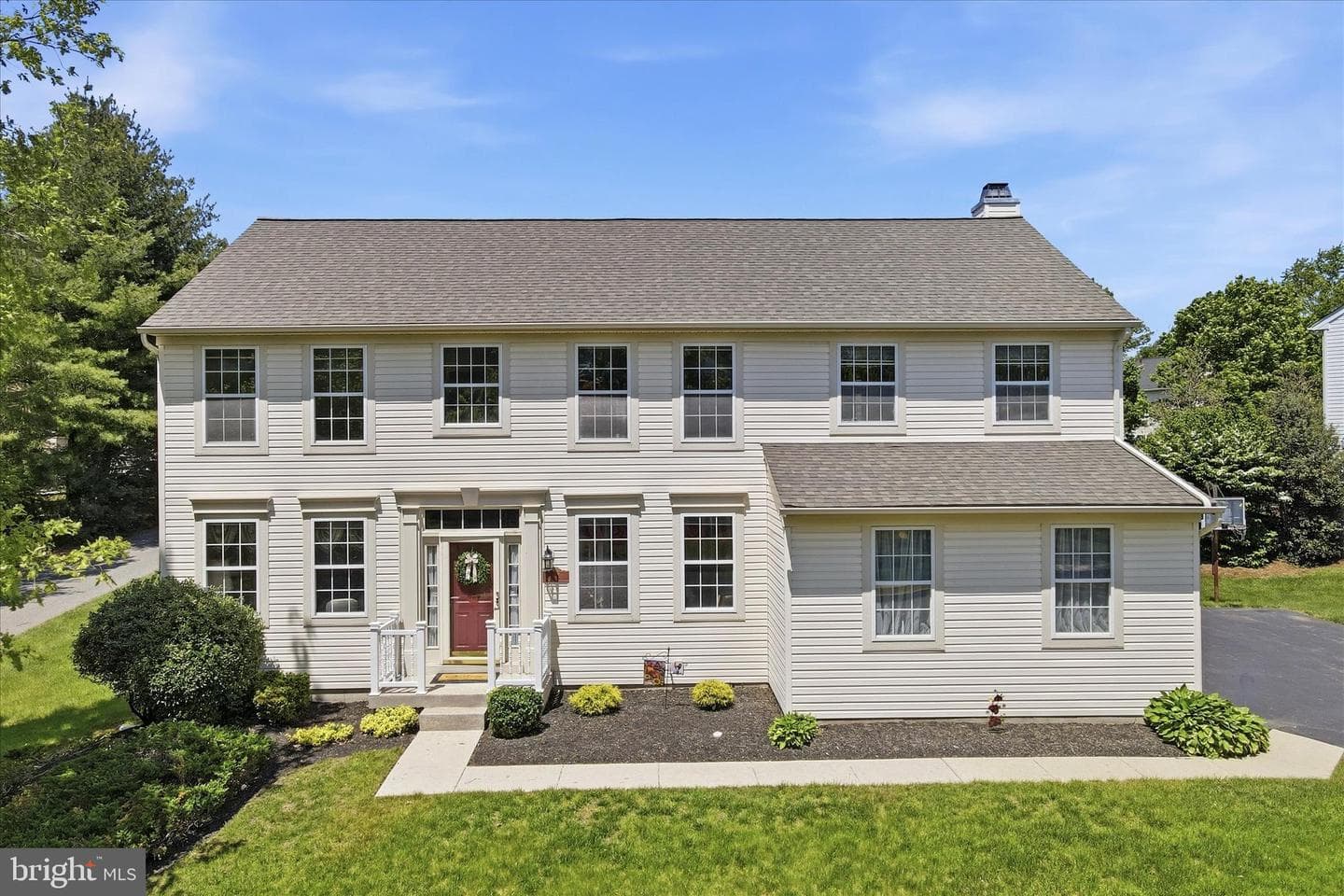 713 Iris Lane, Media
