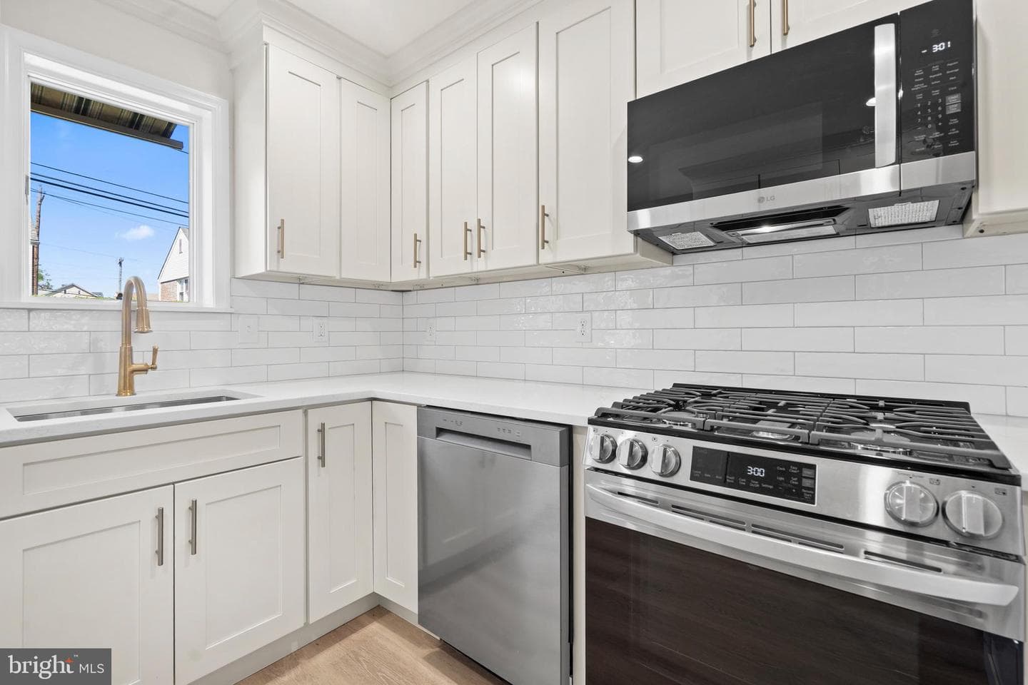 559 Willowbrook Road photo 10