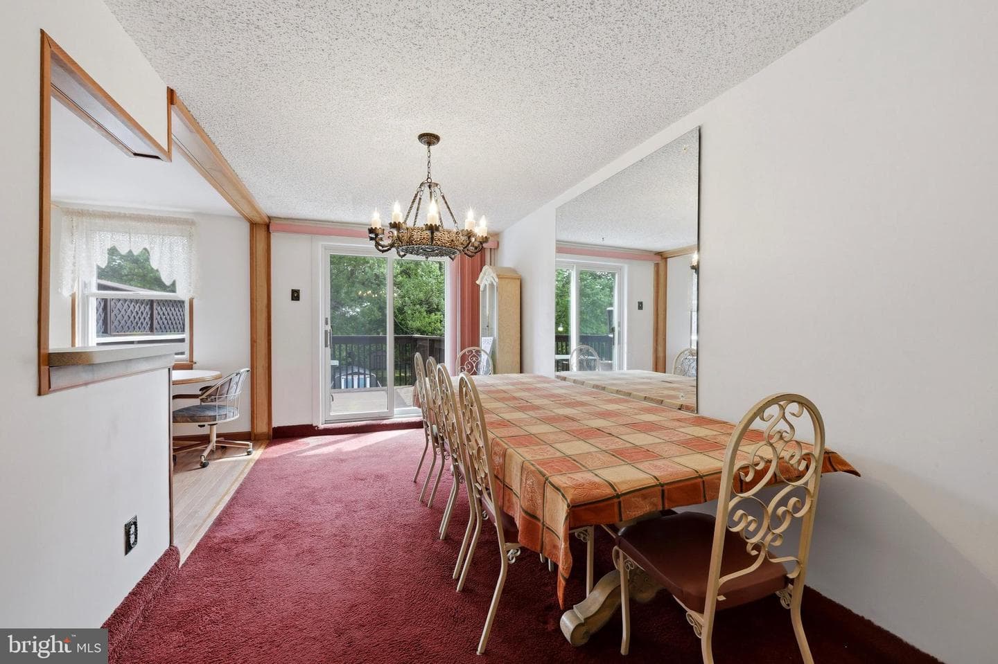 435 Seven Oaks Drive photo 4