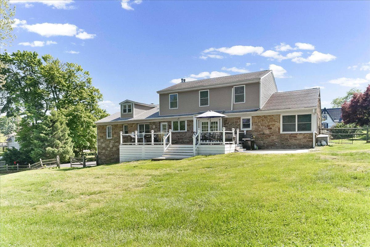 779 Concord Road photo 6