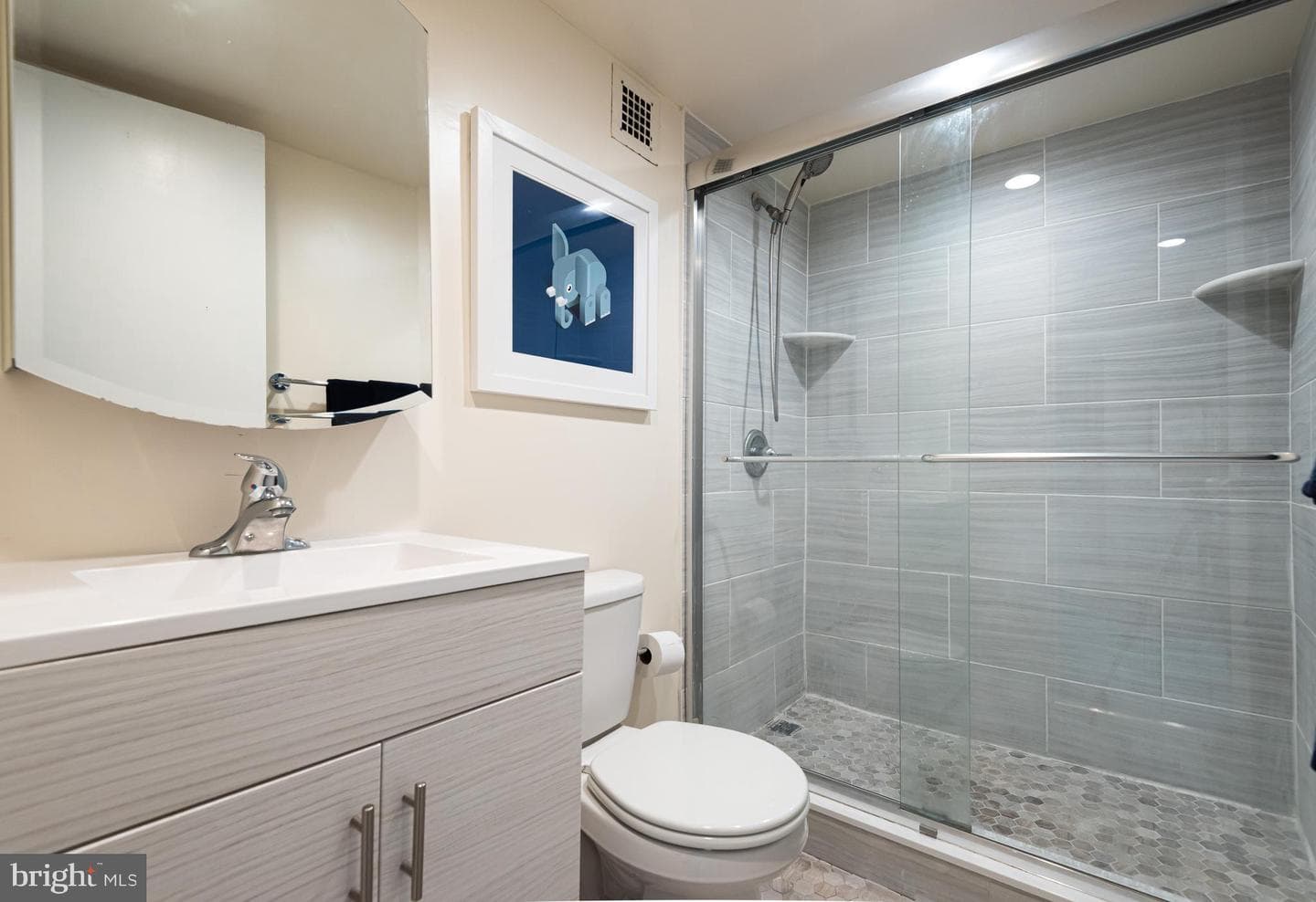 1030 E Lancaster Avenue #205 photo 24
