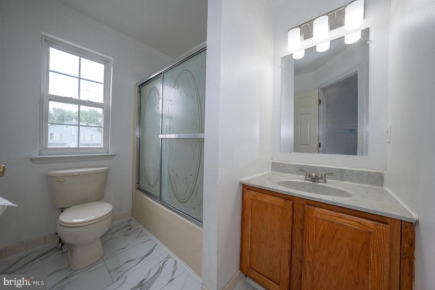 723 Broad Street photo 21