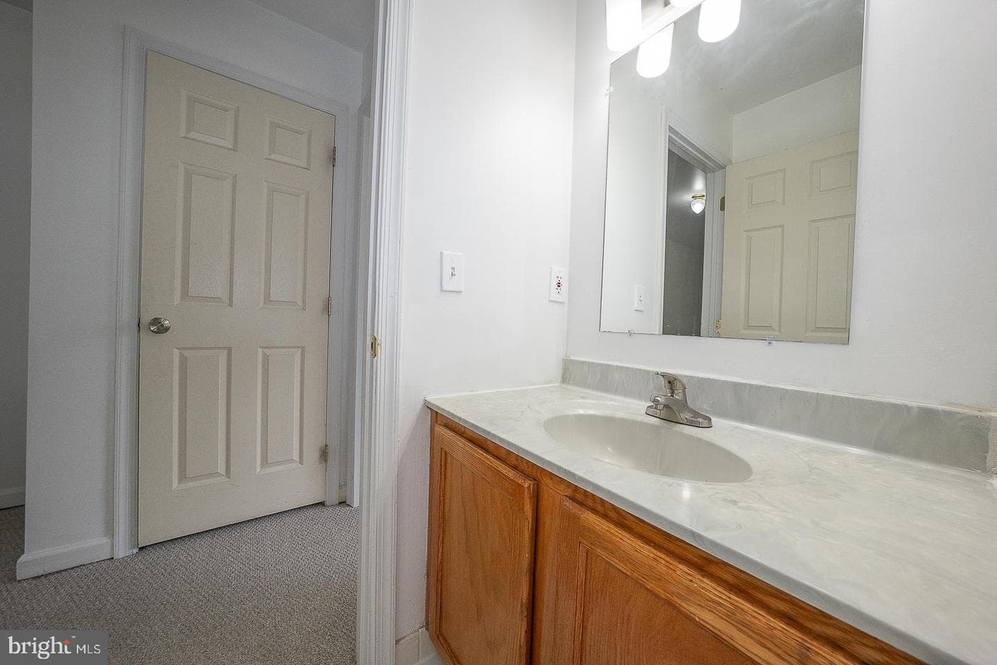 723 Broad Street photo 28