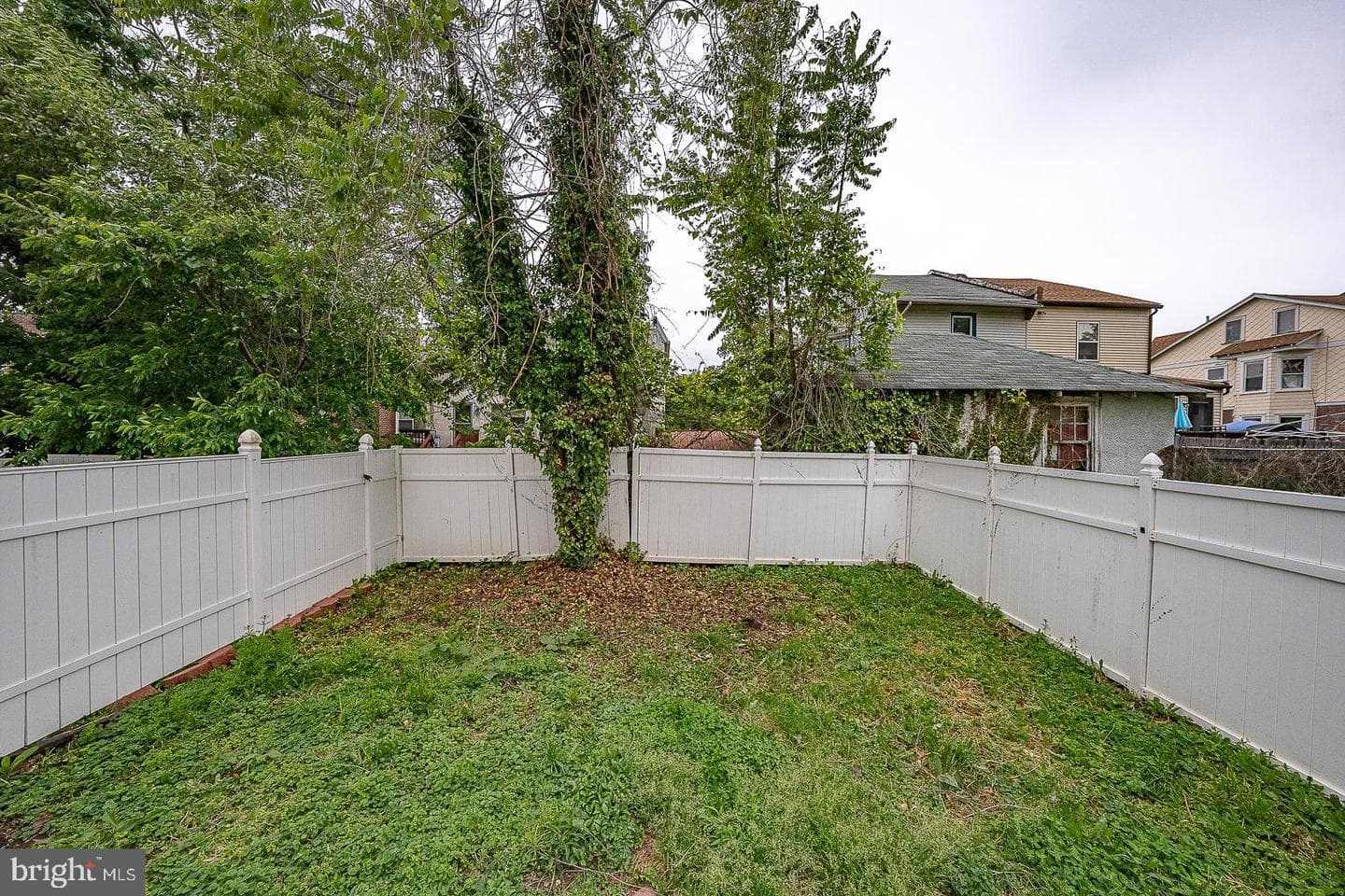 723 Broad Street photo 34