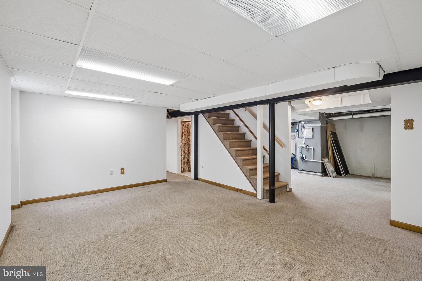 2398 Hollis Road photo 21