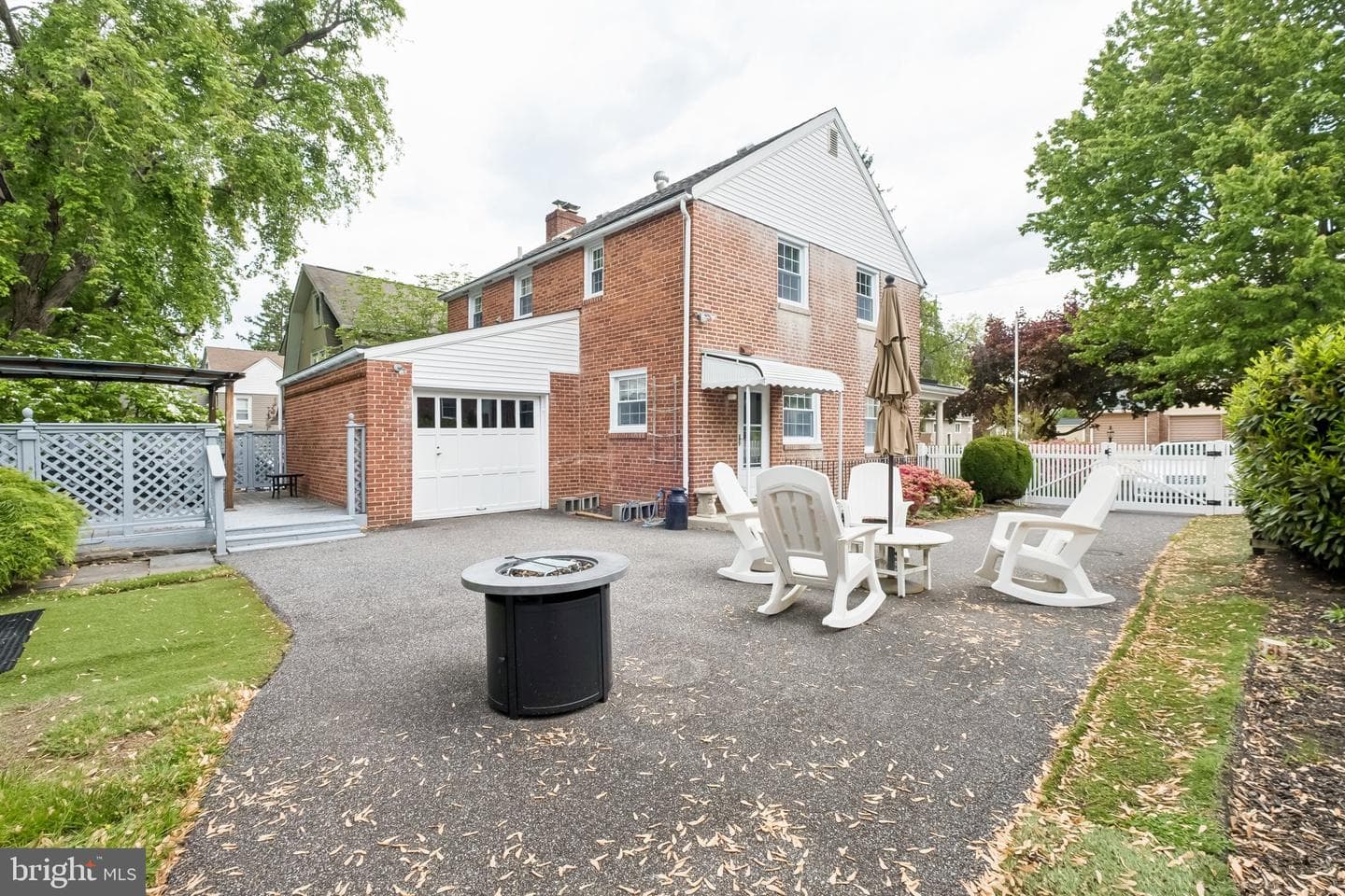 2398 Hollis Road photo 25