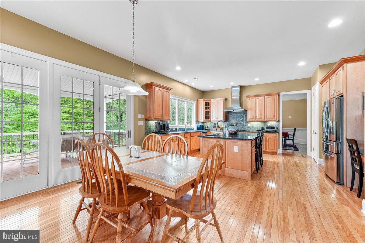 17 Evergreen Place photo 5