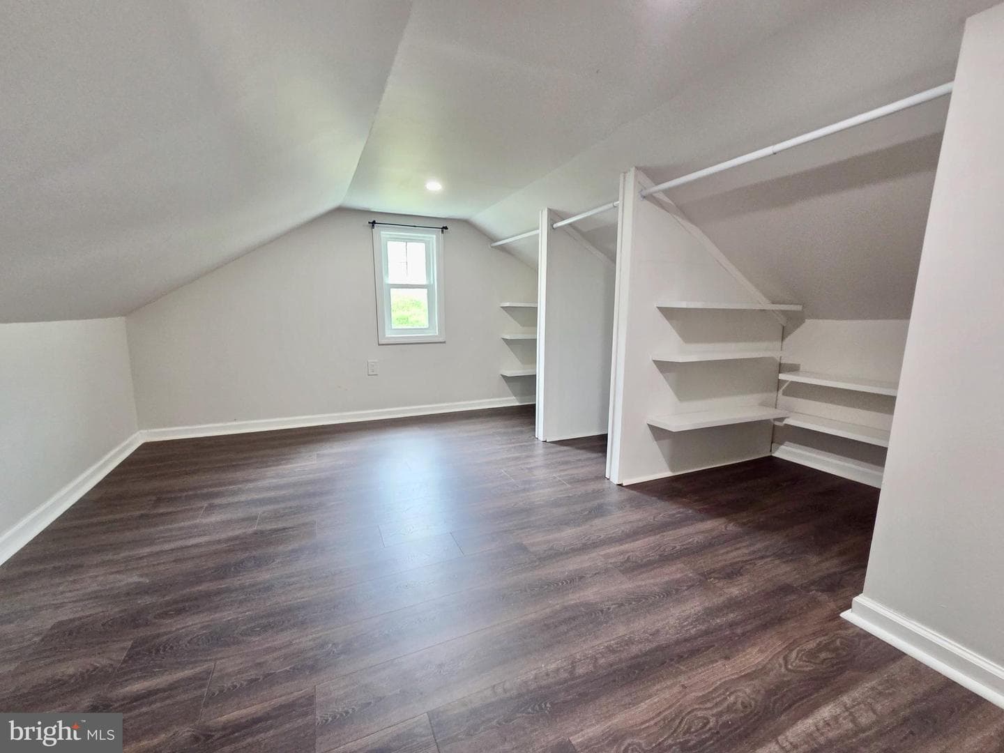 7 Laurel Lane photo 26