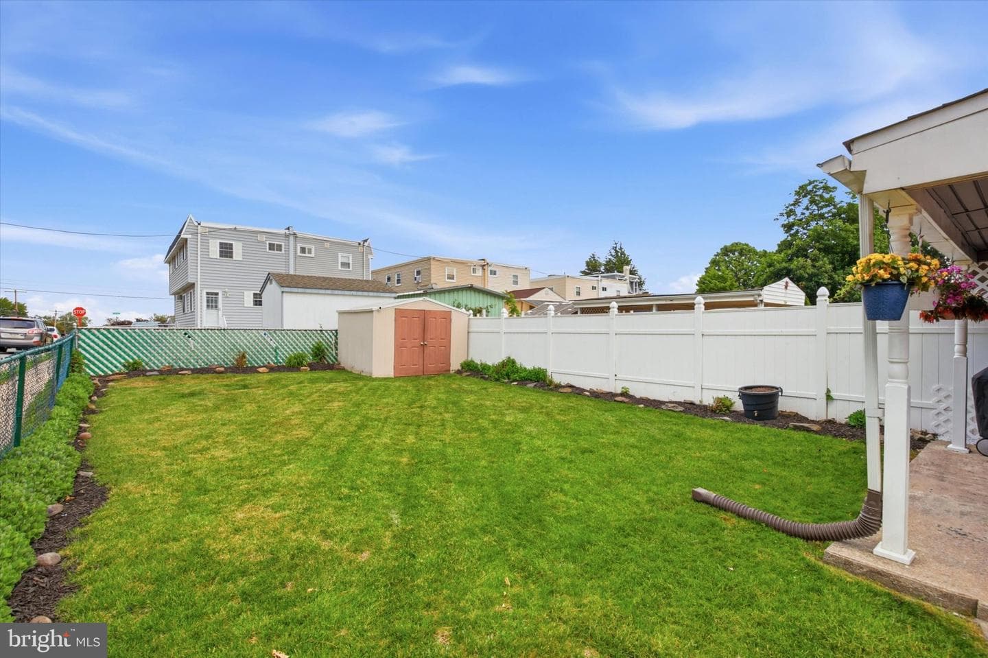 53 Walnut Street photo 23