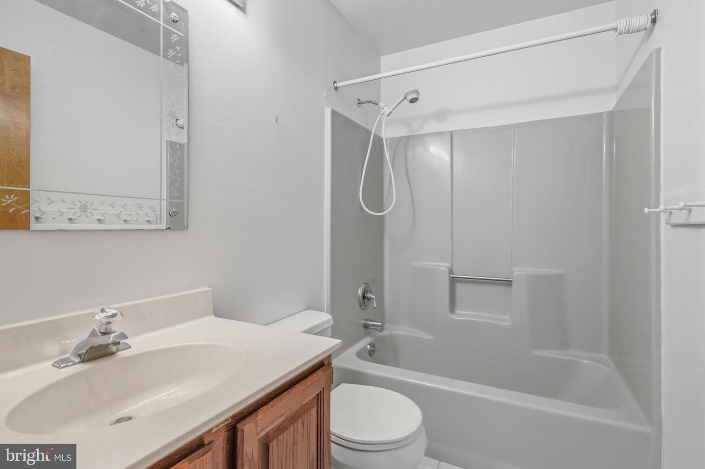 306 S Point Drive #306 photo 26