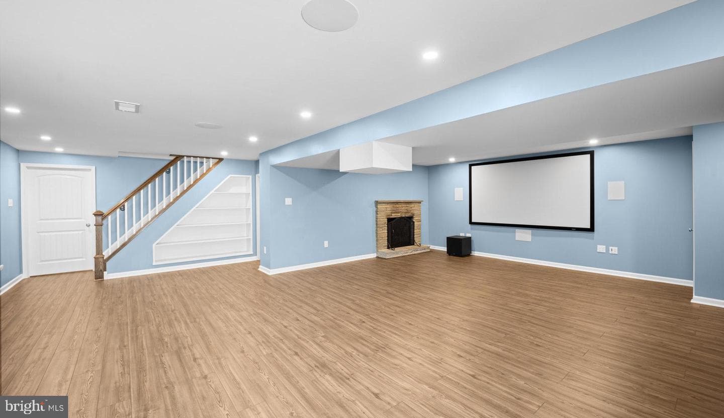 272 Overbrook Drive photo 26