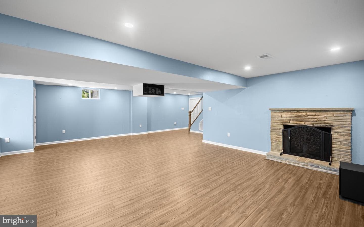 272 Overbrook Drive photo 29