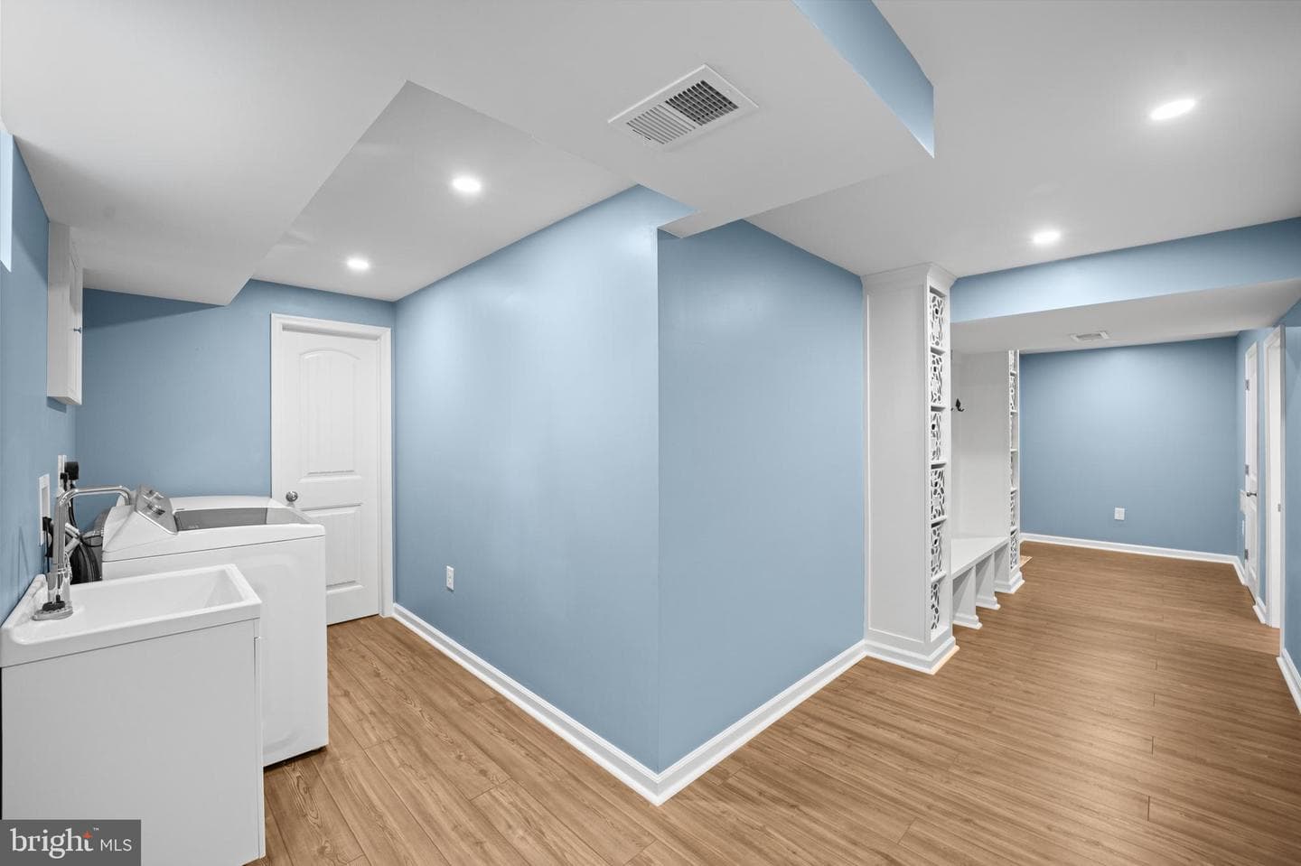 272 Overbrook Drive photo 33